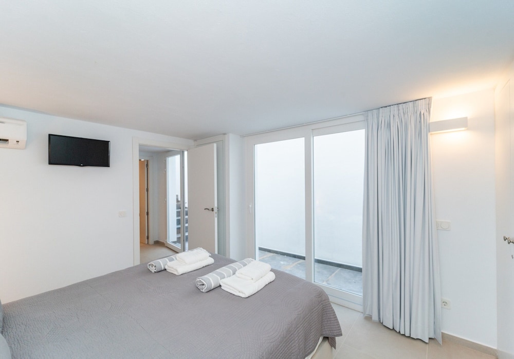 Villa Gaudina - Villa With Private Pool. Free Wifi