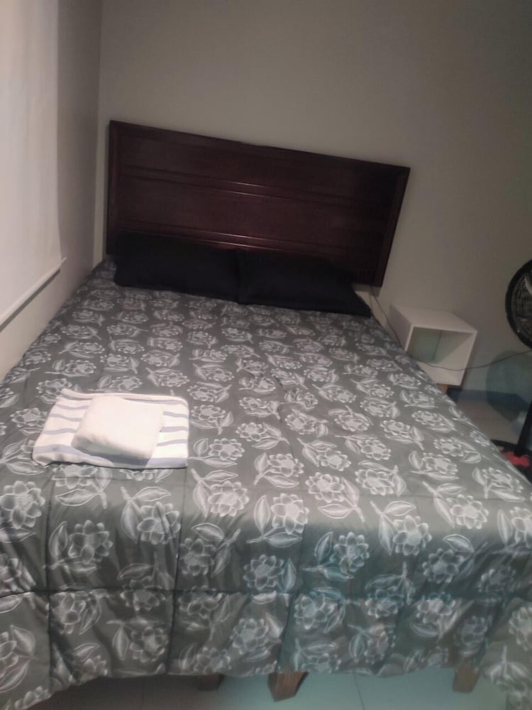 hostal low cost