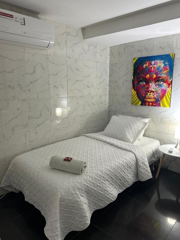 HOSTAL CASA DE LAS AMERICAS