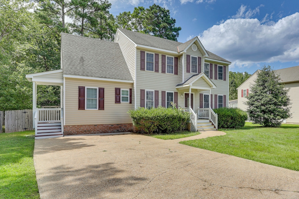 Classic Colonial Home w/ Private Yard in Richmond!