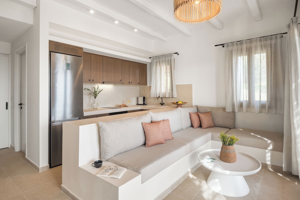 Mythic Villa