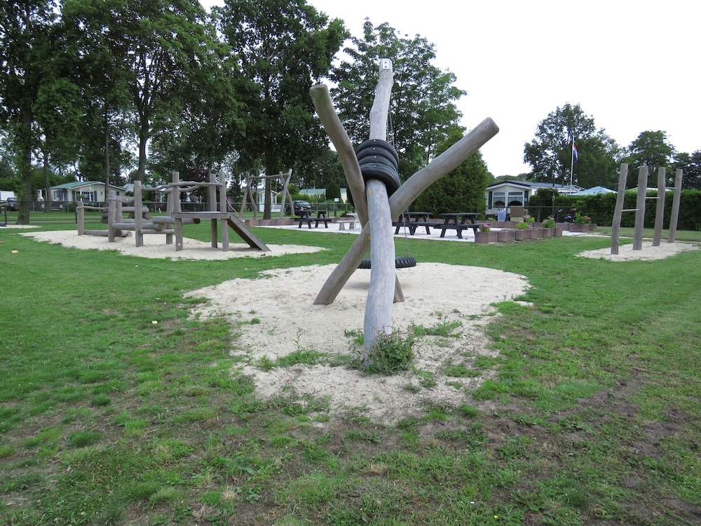 Photo 38