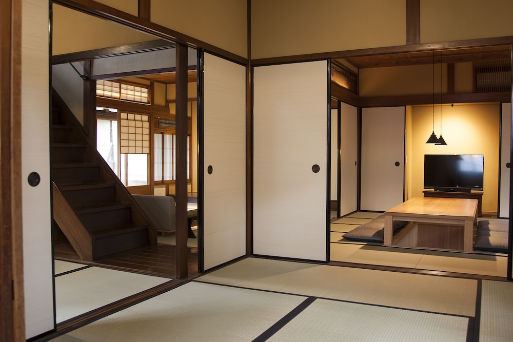 HANARé Genmachi view 2