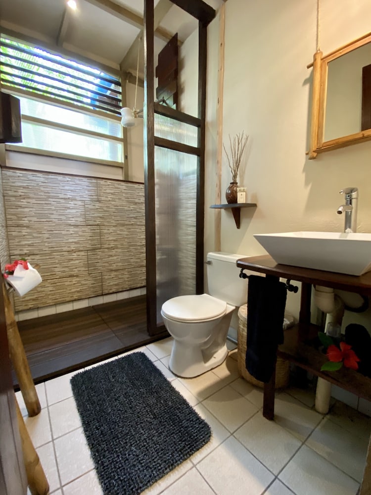 Little Corn Beach and Bungalow - Photo 7