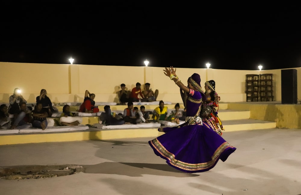 activities & amenities