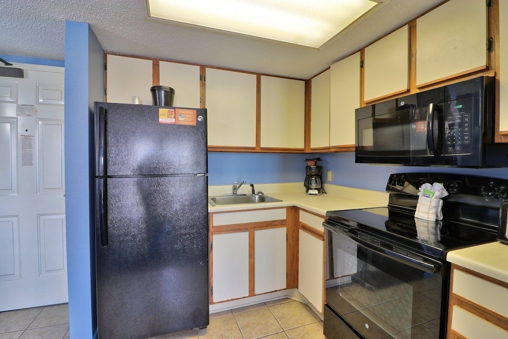 Patricia Grand 1804 1 Bedroom Condo