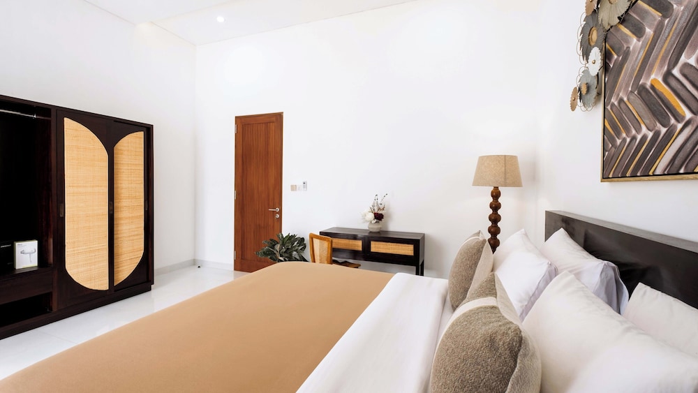 Villa Latima by Villa Finder view 2
