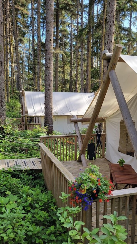 Haida Gwaii Glamping Co.