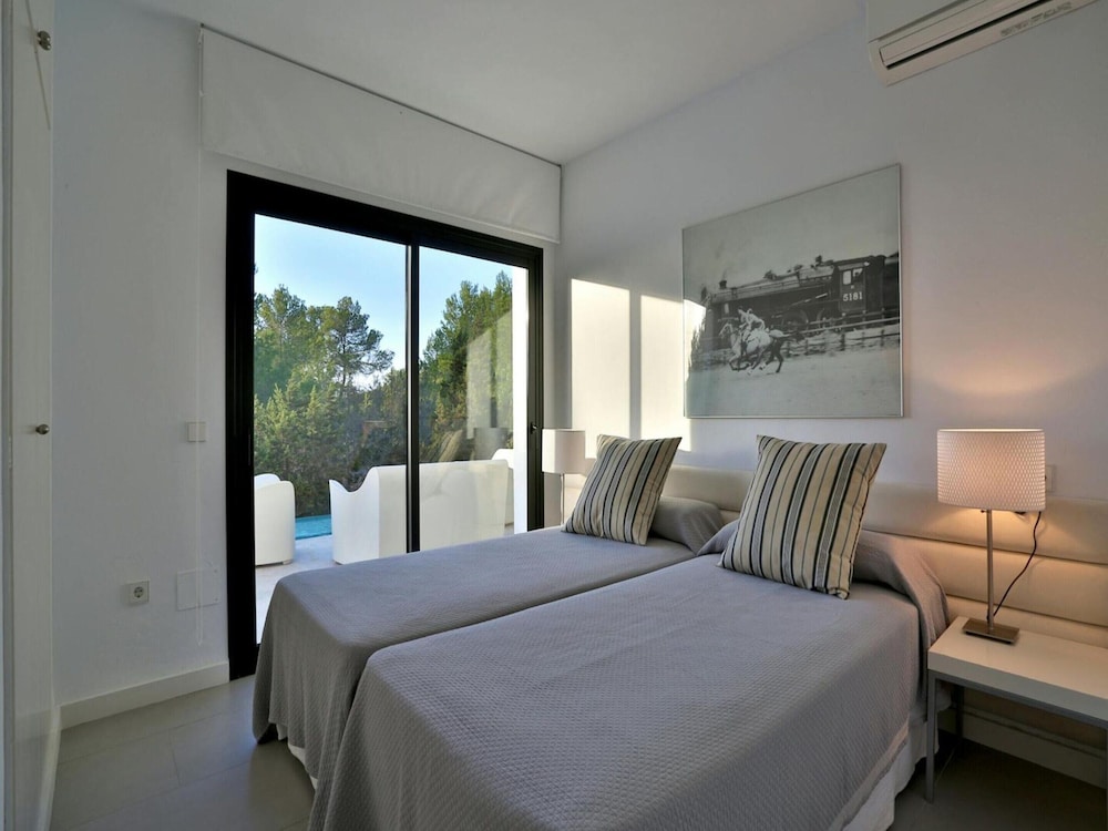 Villa With Outdoor Area