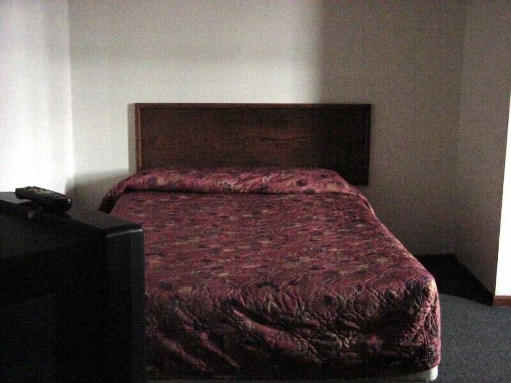 Double A Motel