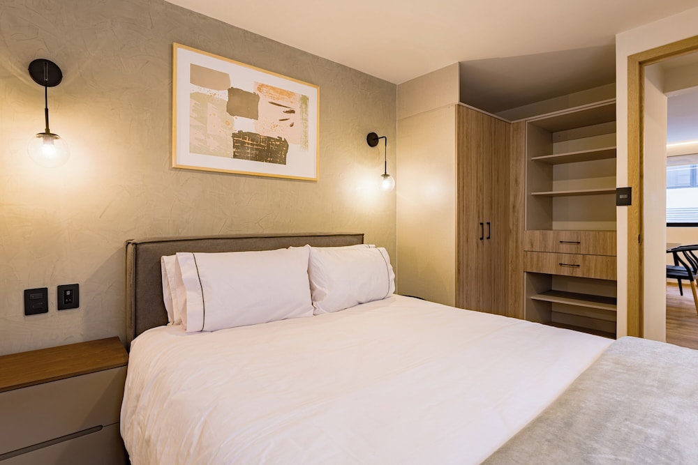 Mint Roma Residences
