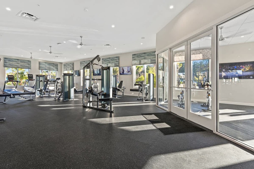 Amazing Resort Near Disney 4BR Townhome