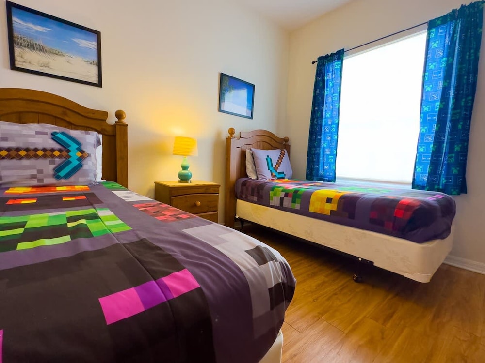 4Bd Pool Villa in Calabay Parc Close to Disney Sleeps 8