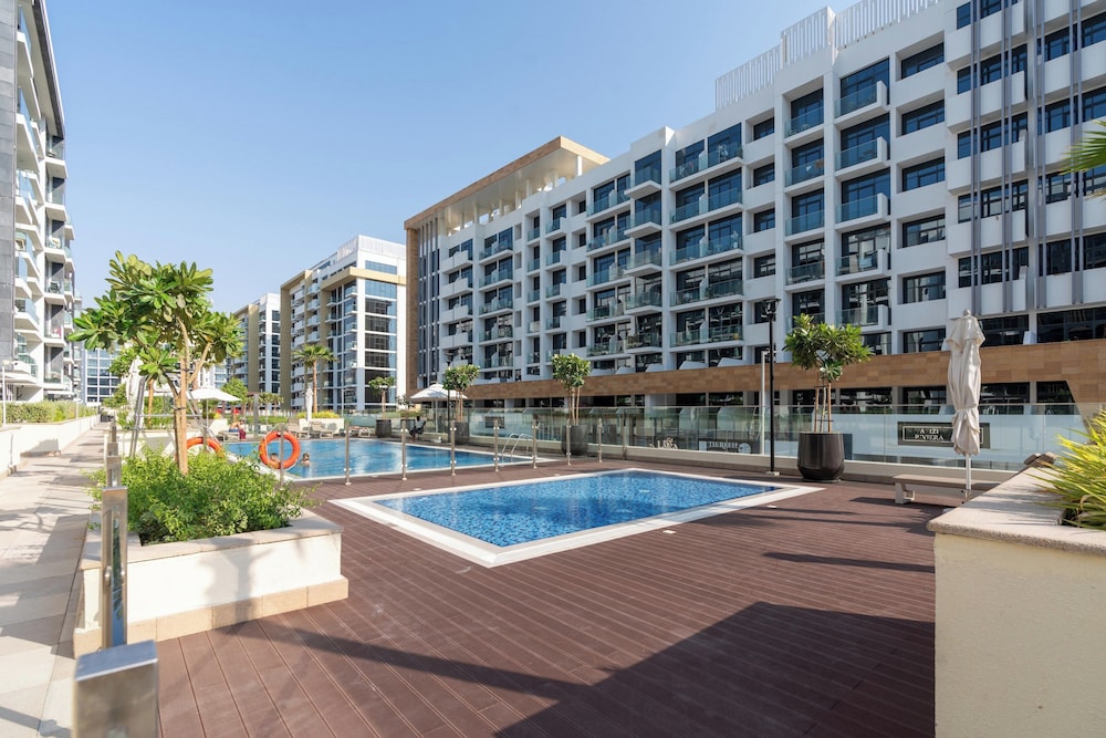 GLOBALSTAY. Azizi Riviera 34