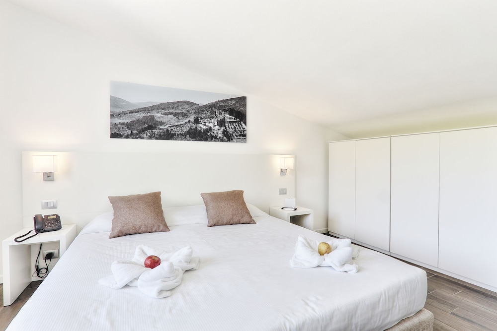 The Florence Hills Resort & Wellness