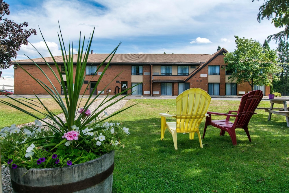 Huntsville Vacations - Comfort Inn - Property Image 23