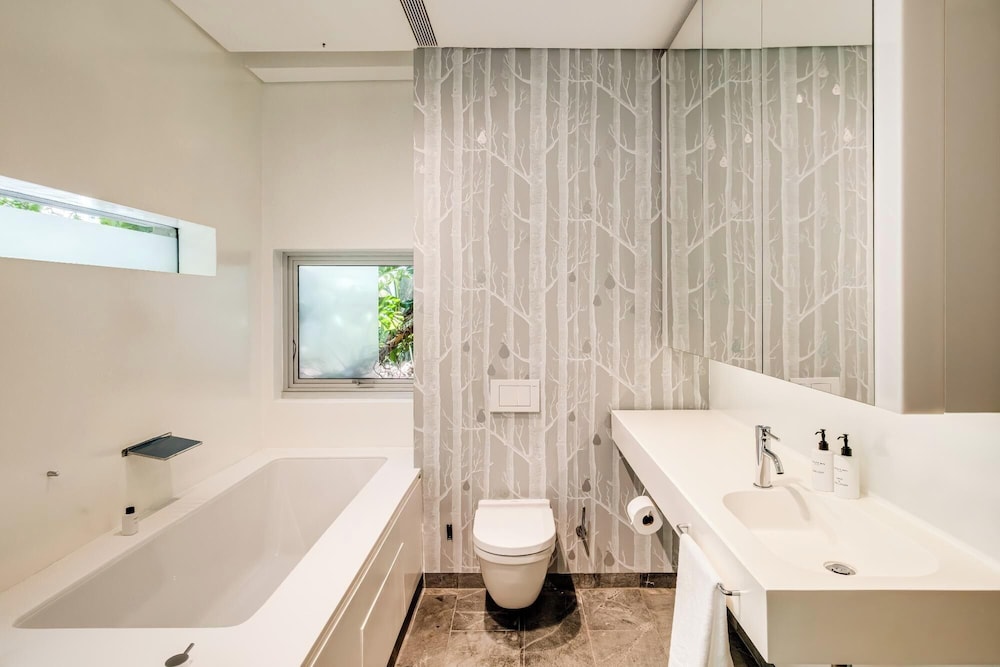 Unforgettable Fresnaye Sea View Villa Disa House
