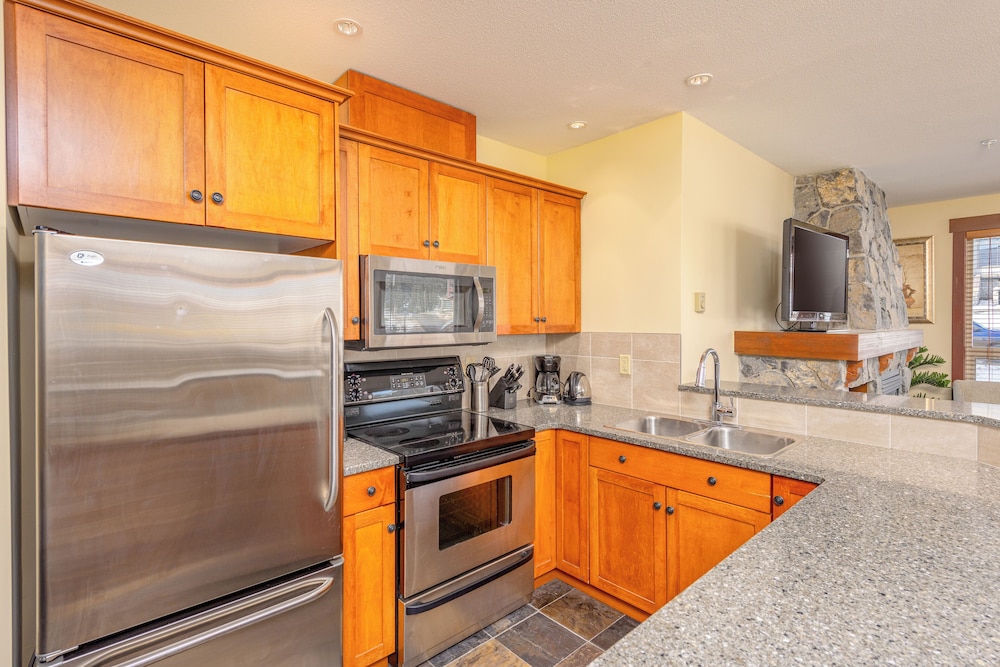 Stonegate Resort by Okanagan Premier