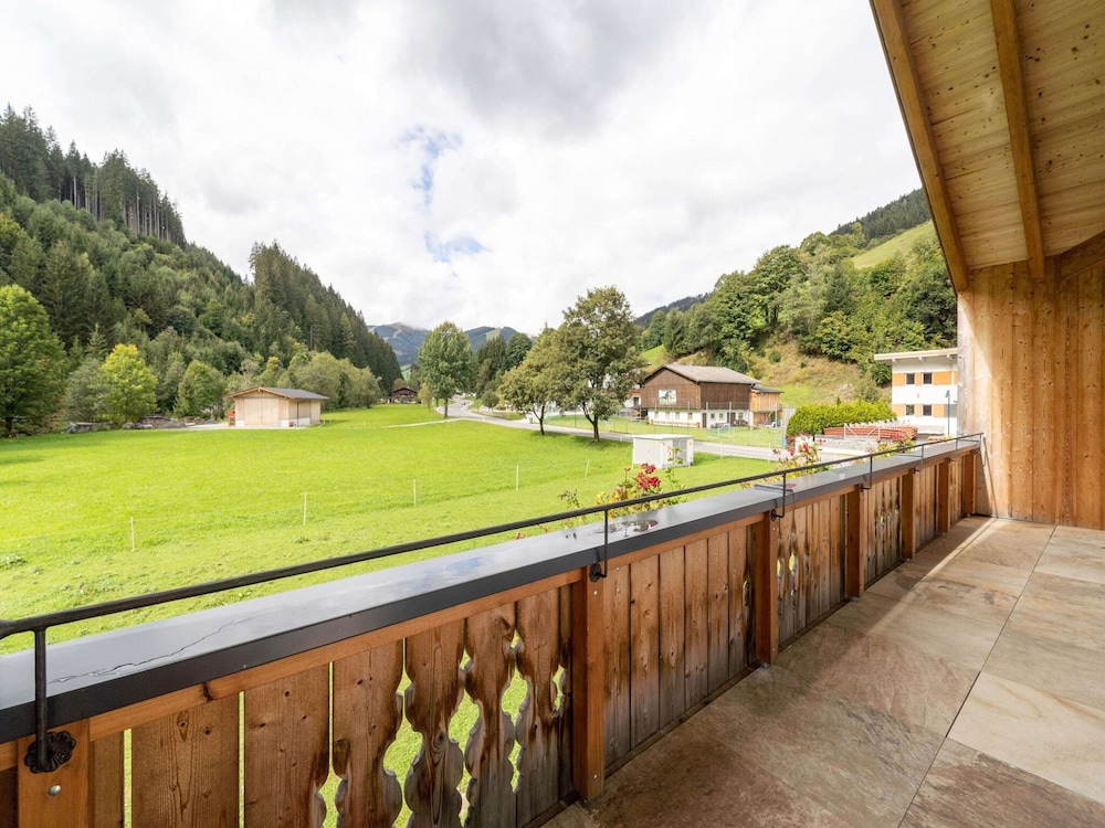 Luxury Chalet in Saalbach-hinterglemm With Sauna