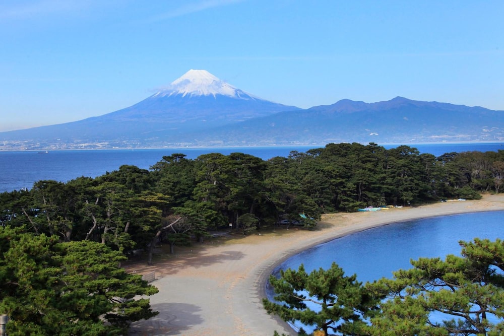 Nishiizu Koyoi