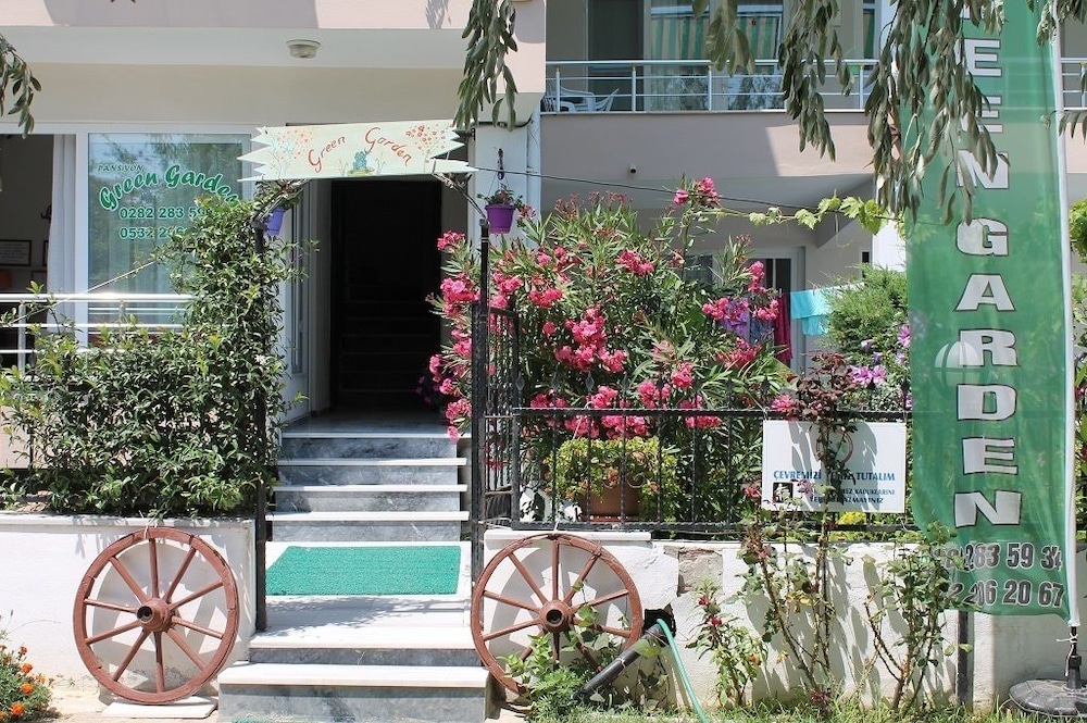 Kumbağ Green Garden Pansiyon