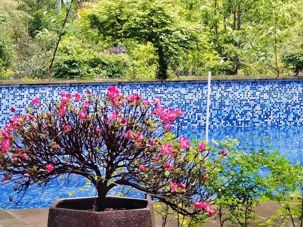 XiangLu YiMo Valley Retreat Guesthouse