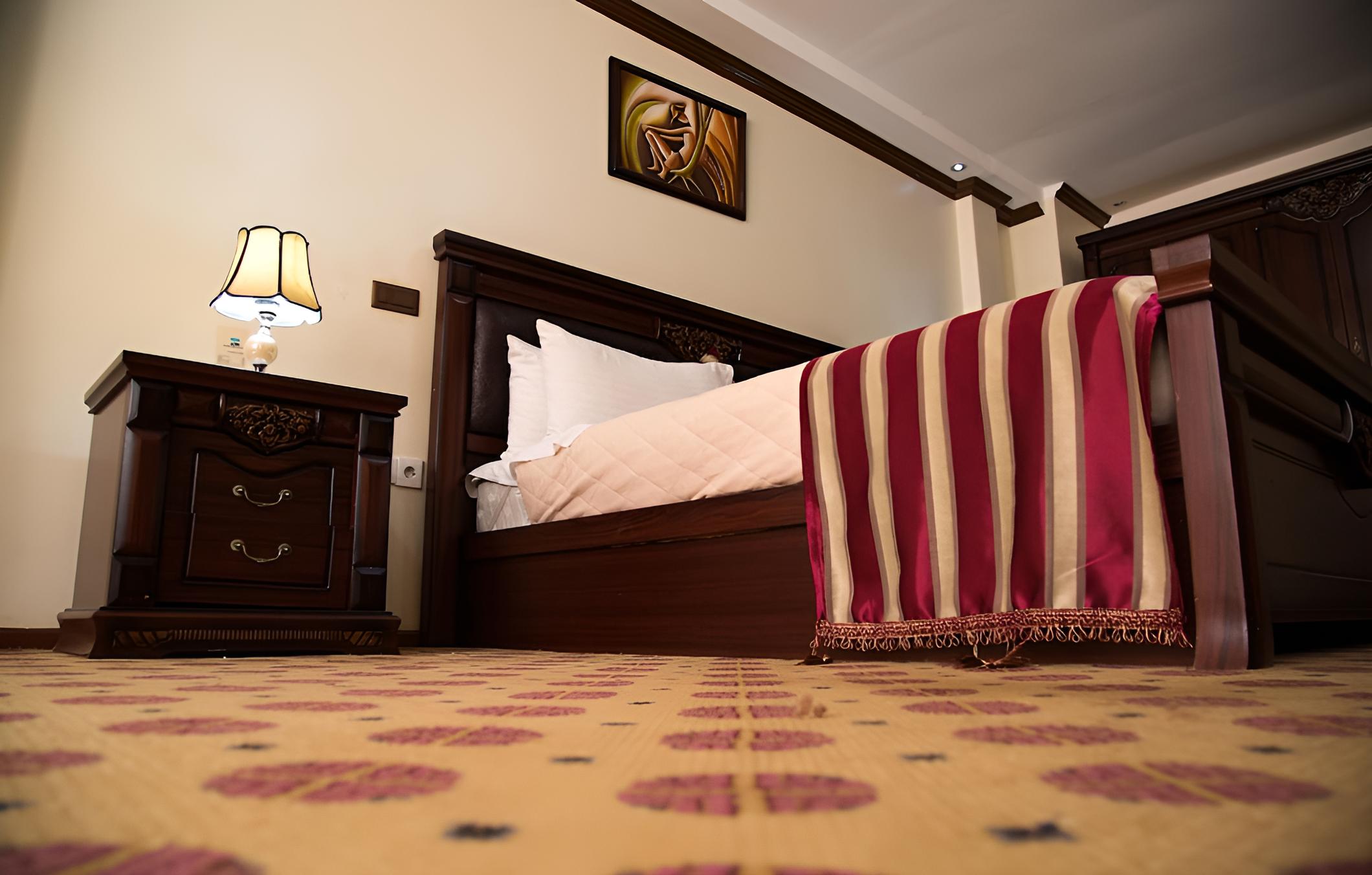 Karisimbi Hotel