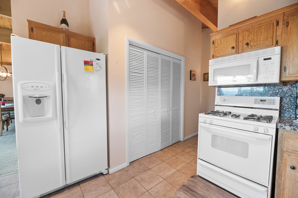 Chalet Colusa