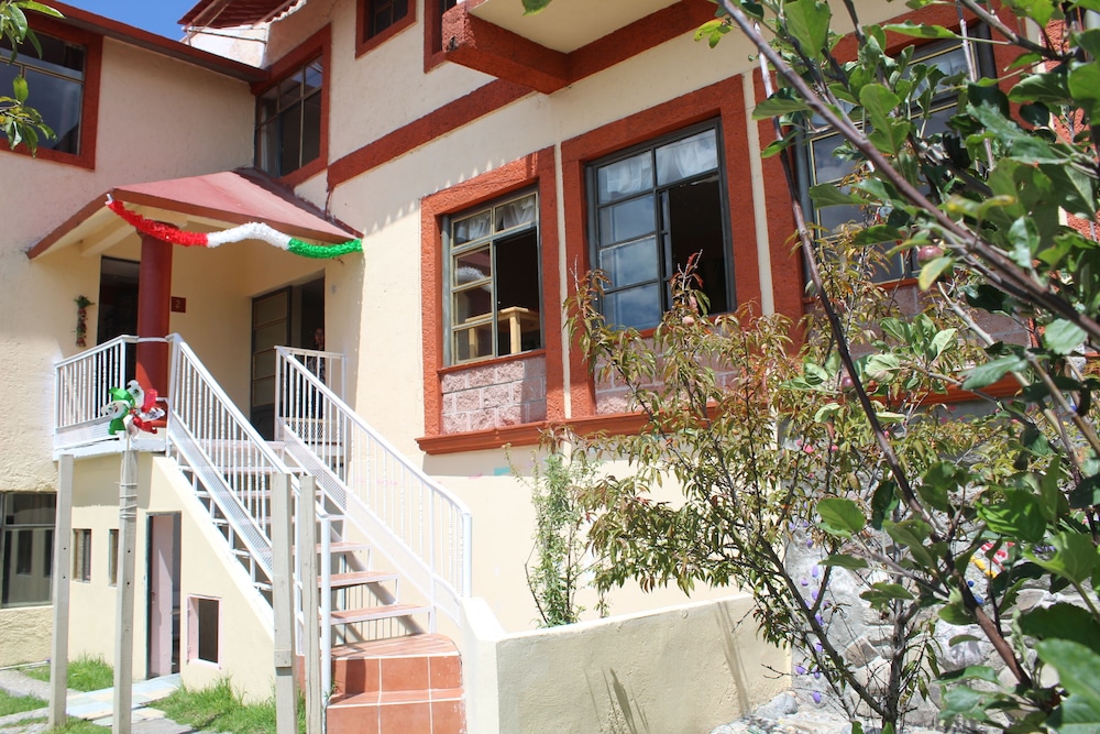 Pachuca Vacations - Finca Alfonso - Property Image 1
