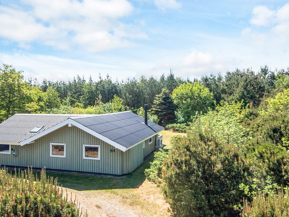 6 Person Holiday Home in Norre Nebel