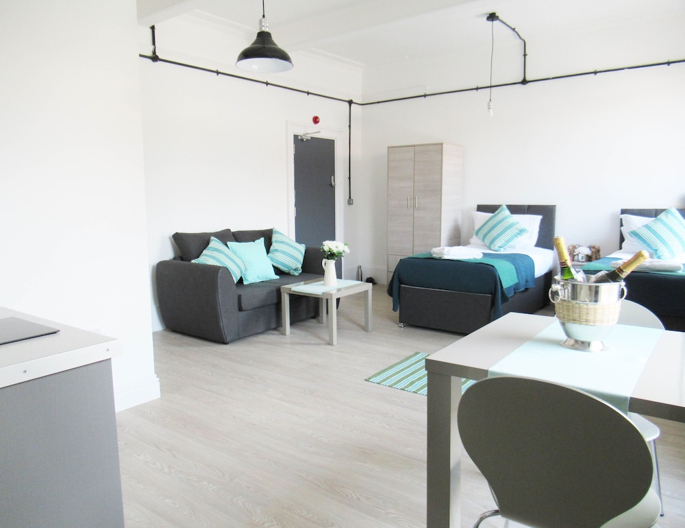 Queen Street Apartments