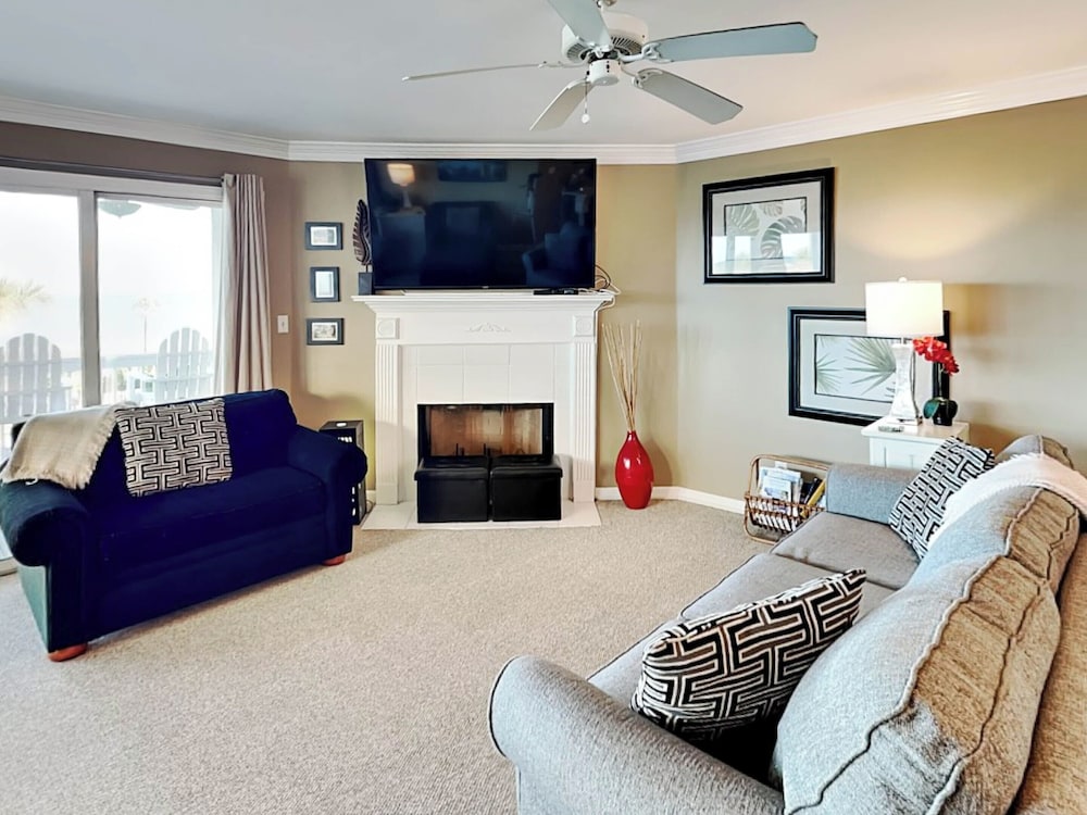 Dolphin Watch 7 Tybee Vacation Rentals