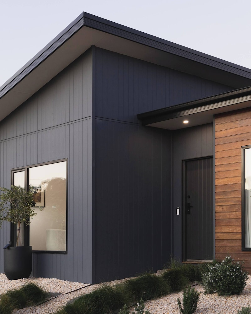 1 Beach House - Award-winning Luxury Smart Home