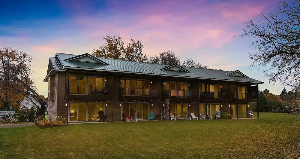 South Arm Retreats