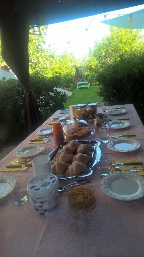 Photo 32