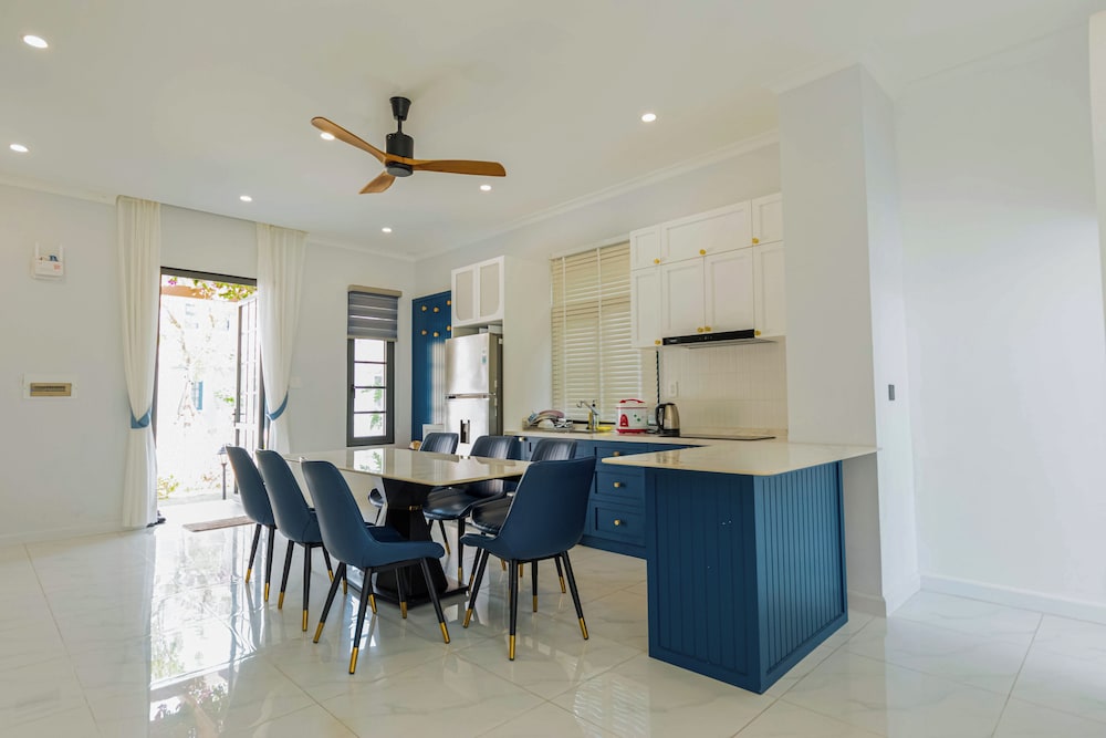 Luxury 3 br La Fleur Villa-Novaworld PT