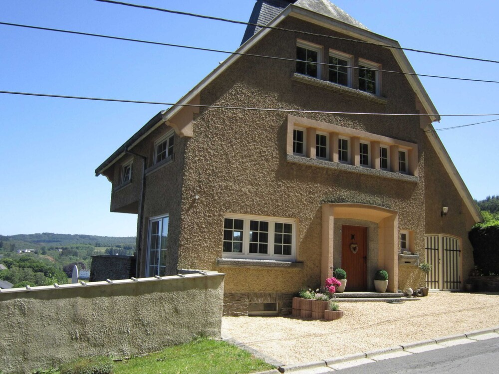 Photo 33