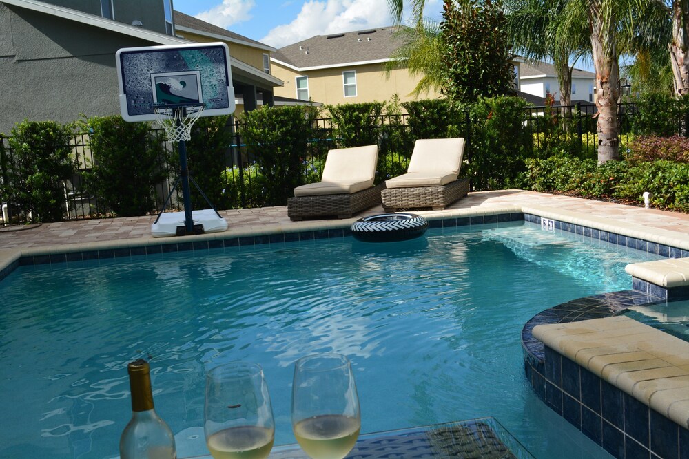 Encore Resort at Reunion 261 - Image 5