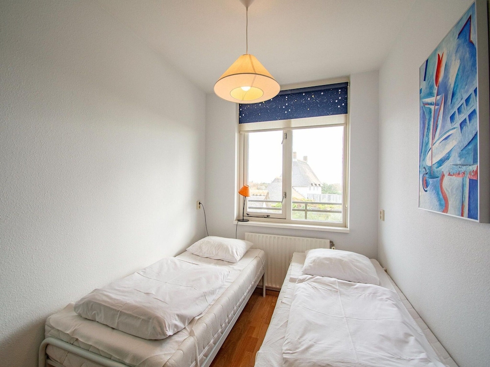 Apartment in Bergen Near Sandy Beach