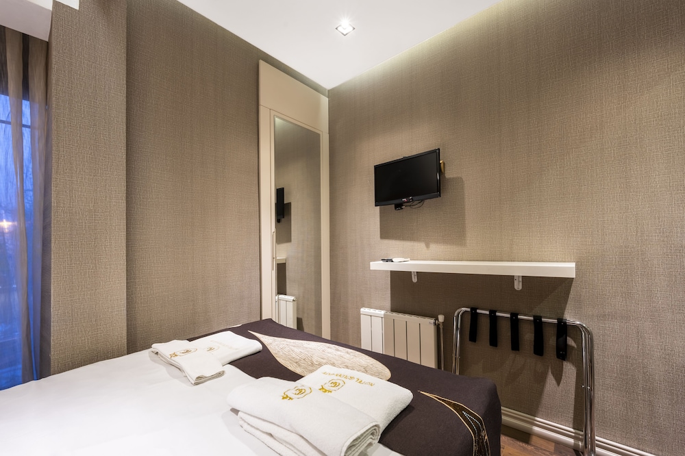 Goldengate Otel - Image 19