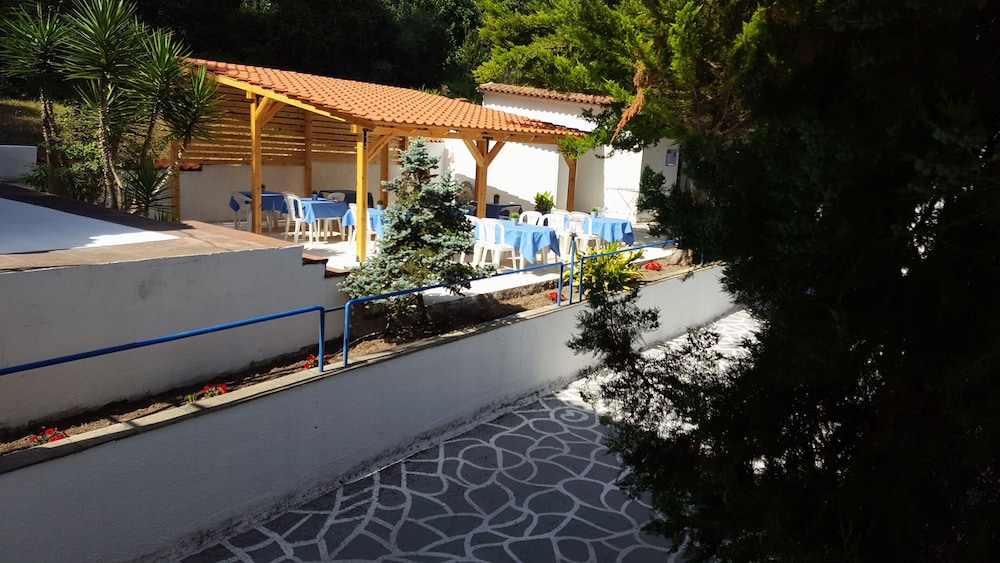 Roditsa Patritsia Apartments