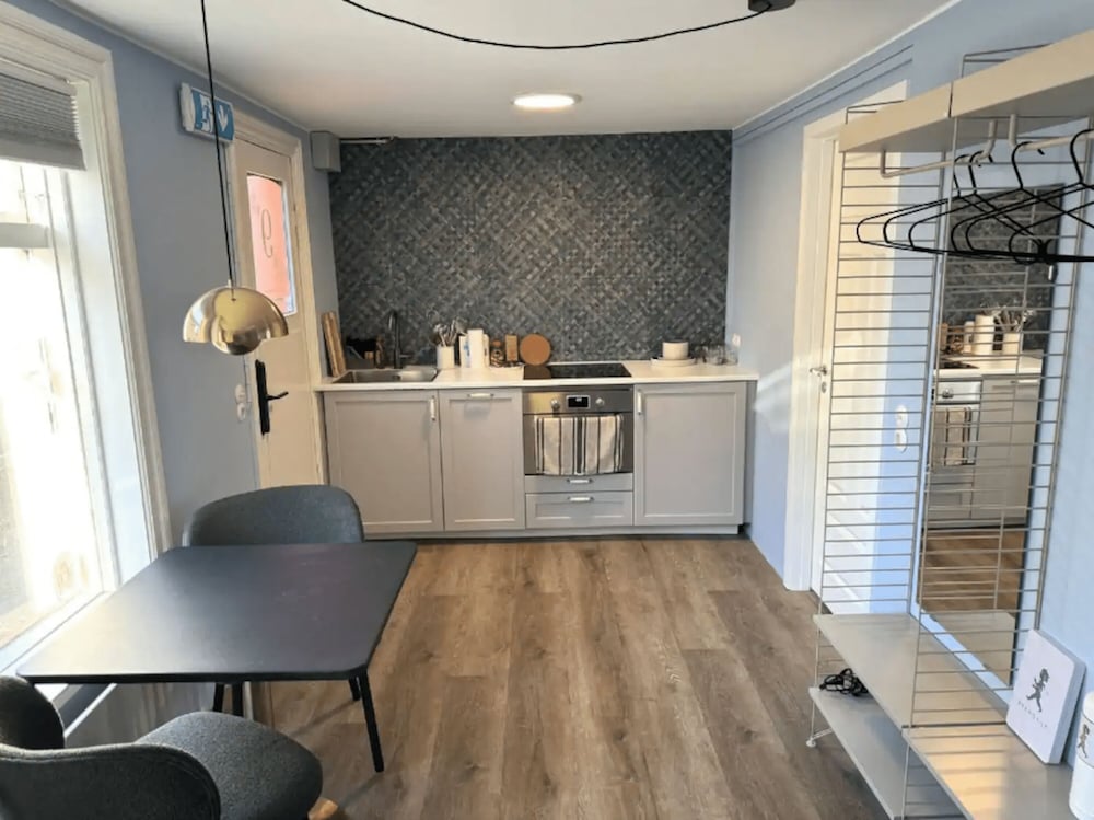 Baldursbra-Central Studio Apartment view 4