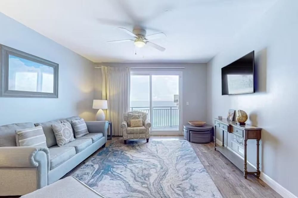 Sterling Breeze 1207