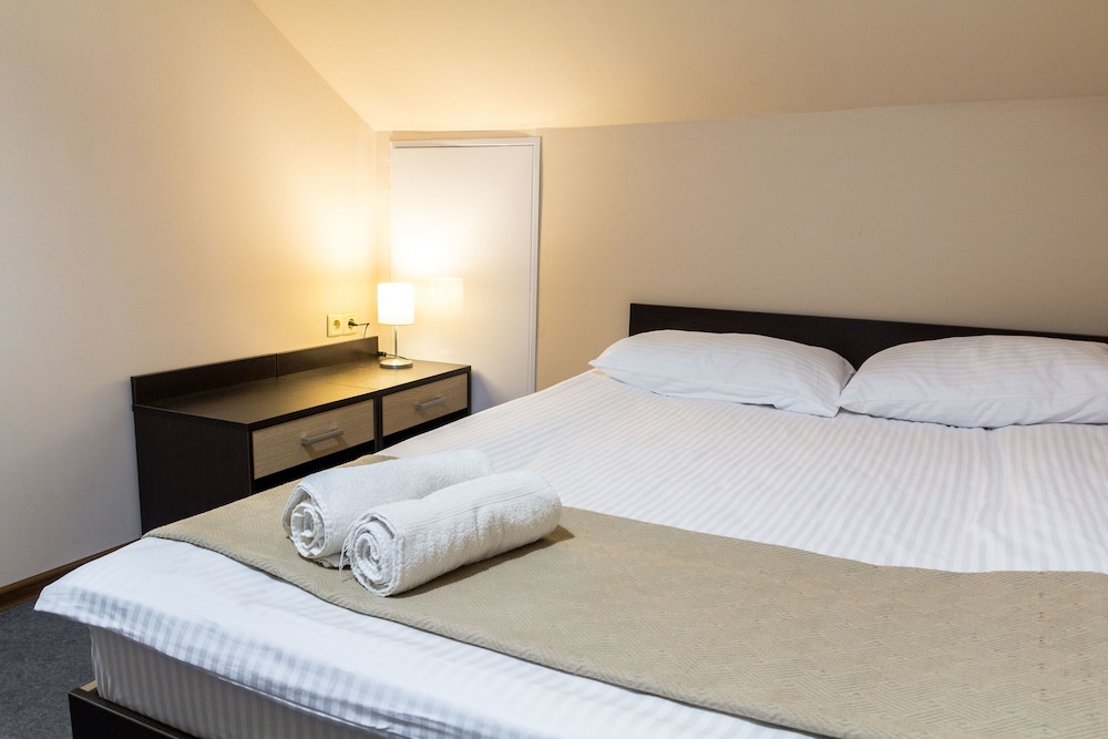 Makarov Hostel