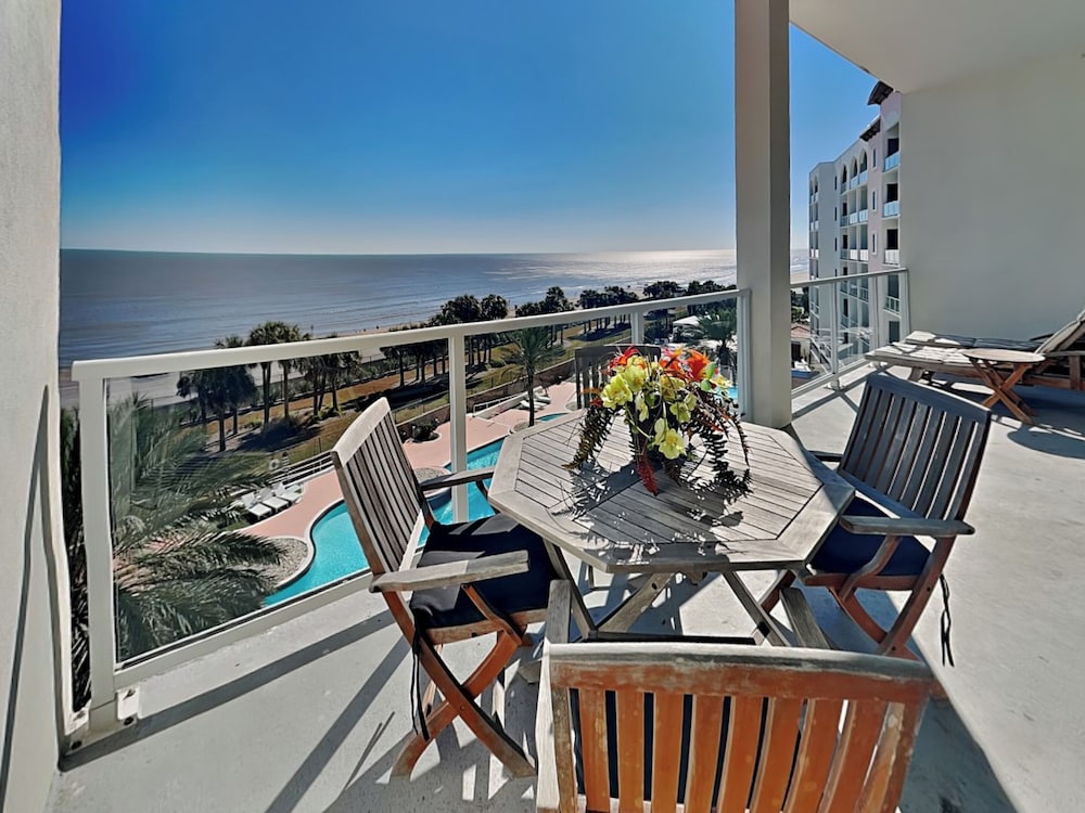 Seas the Day by Ryson Vacation Rentals