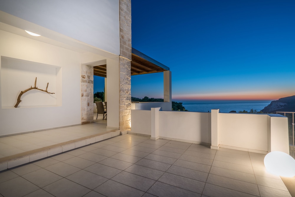 Kalas Residence
