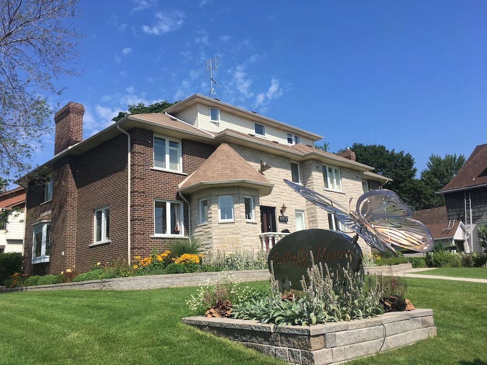 Butterfly Manor Bed & Breakfast