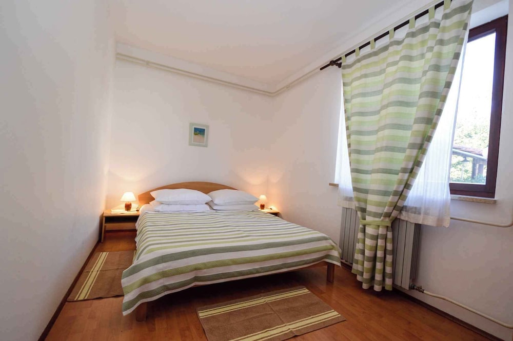 Apartments Pjescana Uvala/istrien 11044