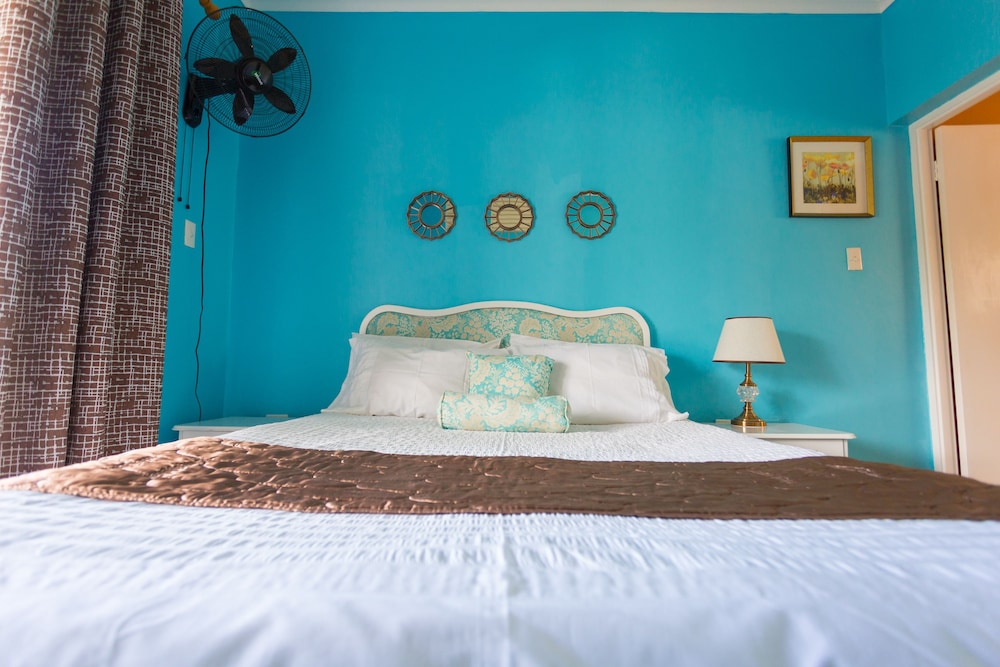 New Kingston Apt at Wellington Cove