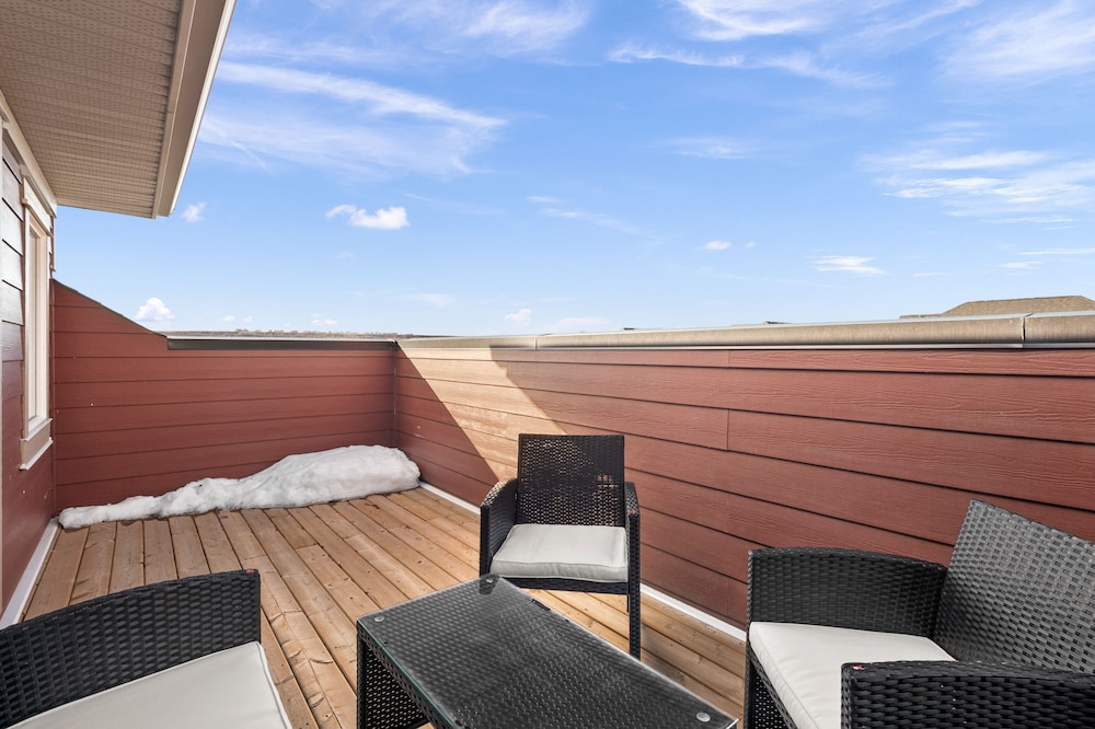 New Apartments in Cranston by GLOBALSTAY